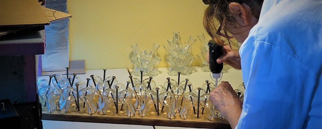 Assemblage des vases en verre